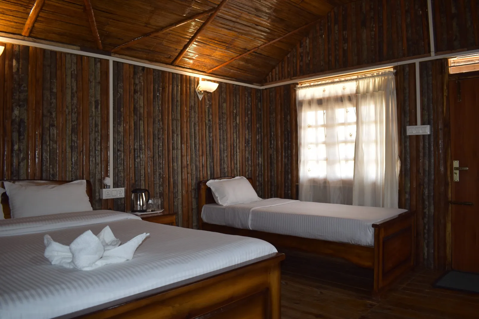 Gallery image 2: gal1